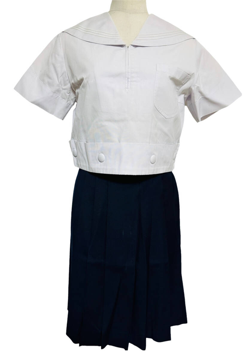  camphor tree . senior high school / uniform /. industry raw storage goods / designation goods / sailor / skirt / cardigan /