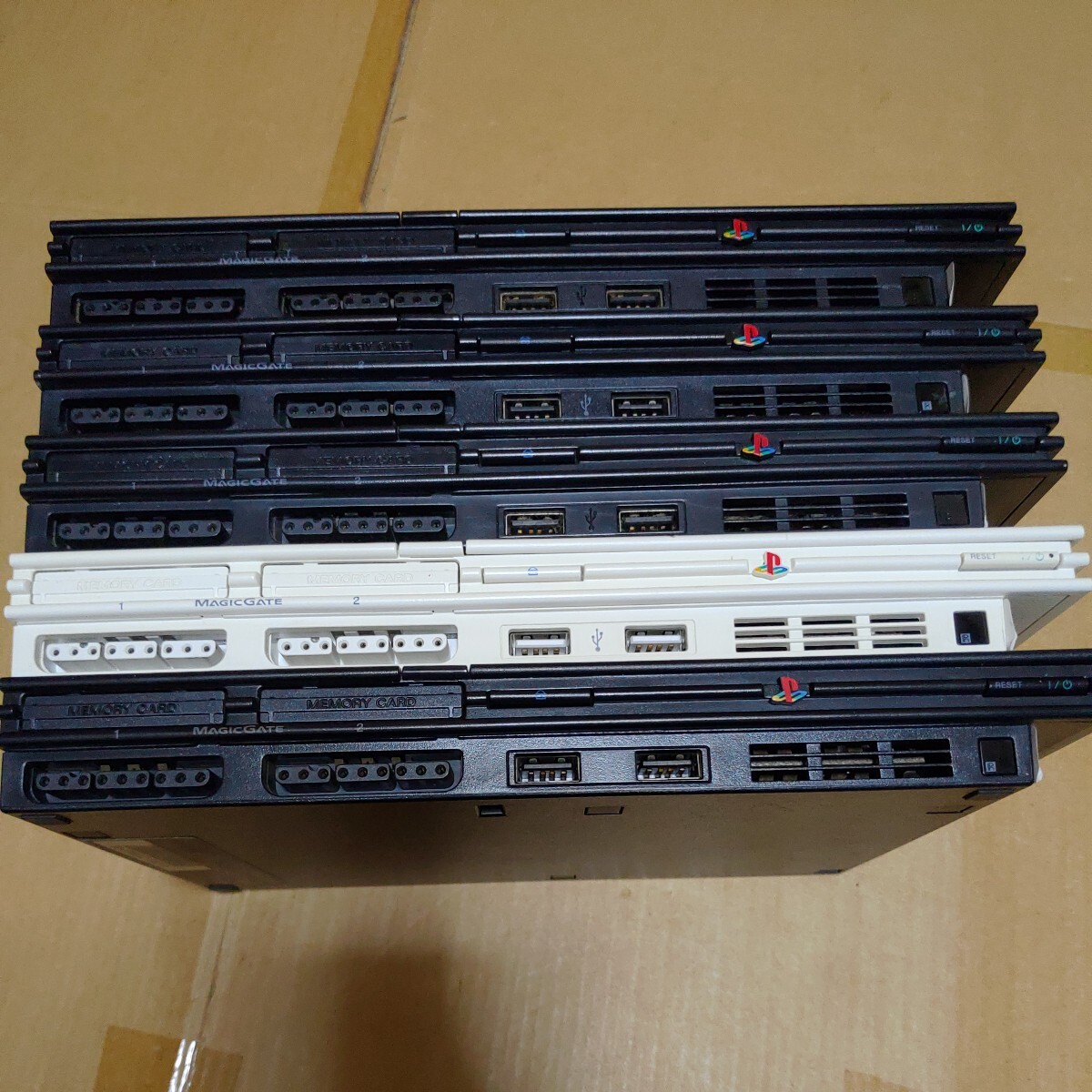 SONY ソニー プレイステーション2 プレステ2 PS2 薄型 本体 7台 コントローラー ケーブル まとめ まとめて セット 大量 ジャンク 送料無料