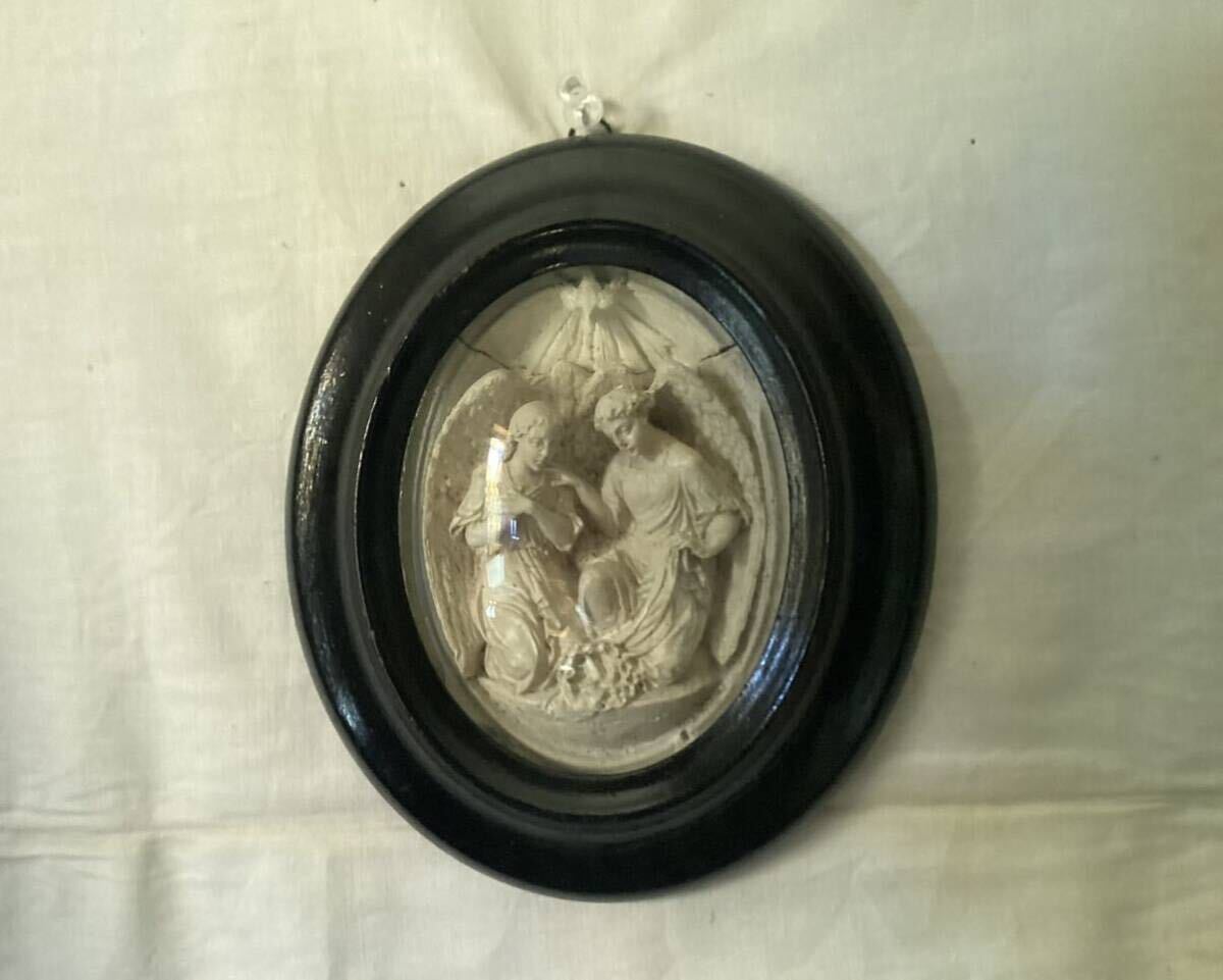 キリスト教 イエスキリスト カトリック プロテスタント 聖母マリア メダイヨン ガラスドーム 天使 聖人 拝み アンティークの画像1