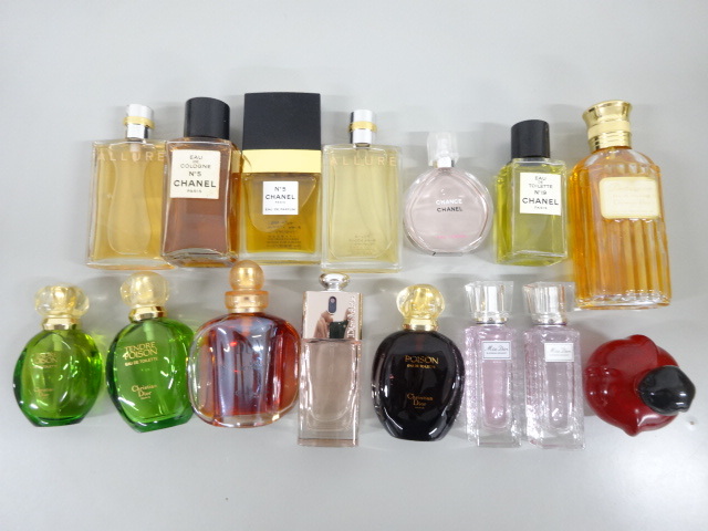 40 point set 8kg and more together large amount is gap less brand perfume Chanel Dior BVLGARY Gucci Tiffany Prada MiuMiu other 