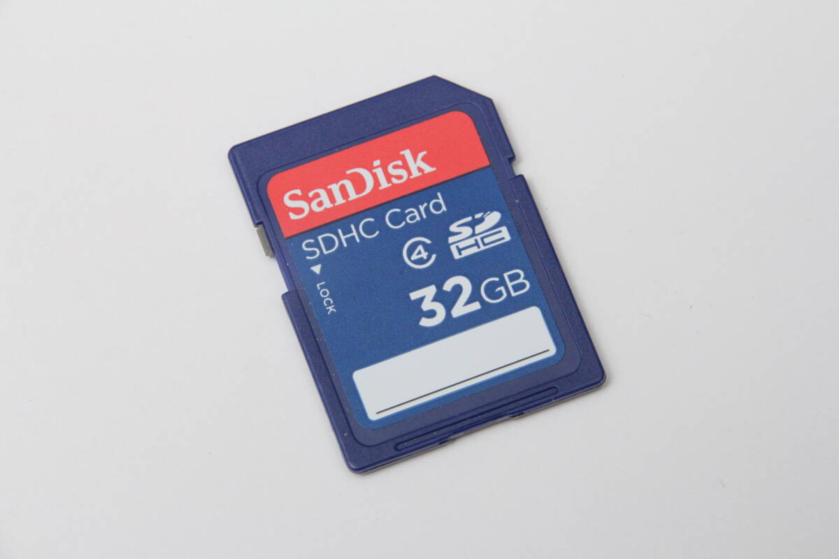 32GB SDHCカード SanDisk サンディスクの画像1