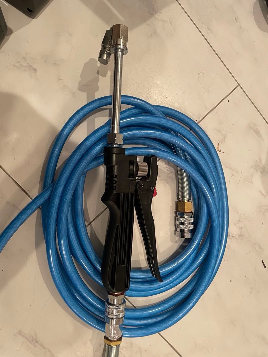 動作確認済】丸山高圧洗浄機 UFB仕様 バッテリー2個 充電コード 動作確認済】丸山高圧洗浄機 UFB仕様 バッテリー2個 充電コード