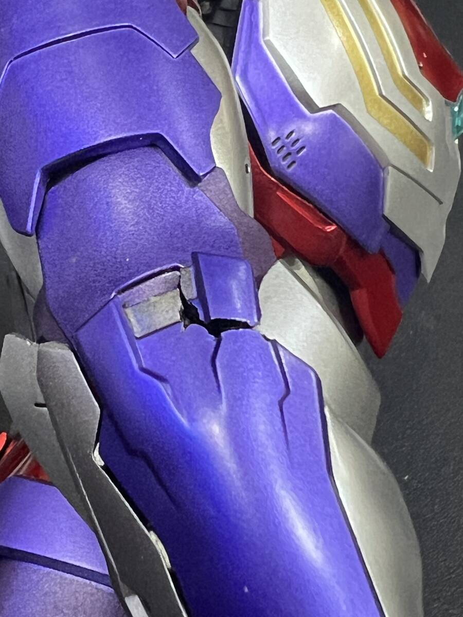 ジャンク スリーゼロ threeZero ULTRAMAN SUIT TIGA 1/6 アクションフィギュア ウルトラマンティガの画像4