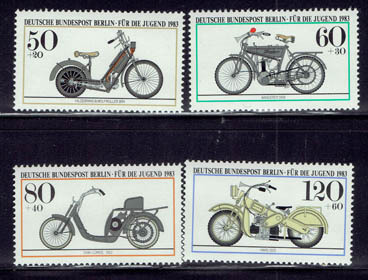 ベルリン 1983年 付加金付(オートバイ )切手セット_画像1