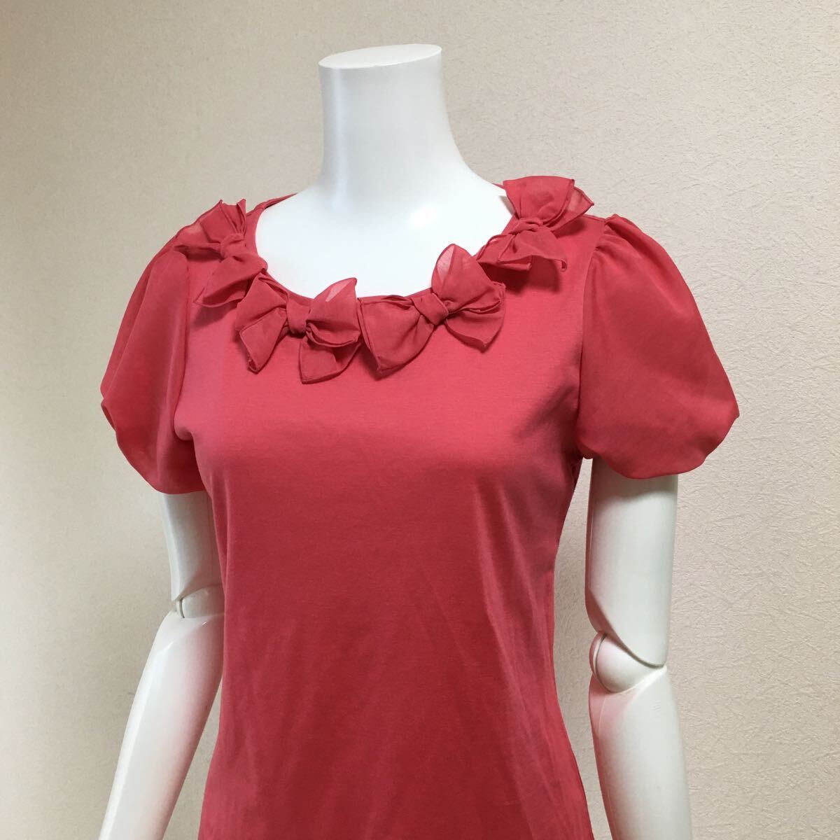 GALLERY VISCONTI guarantee Lee Visconti * ribbon motif short sleeves puff sleeve cut and sewn size 2 pink stretch * Q042.NW2L-03