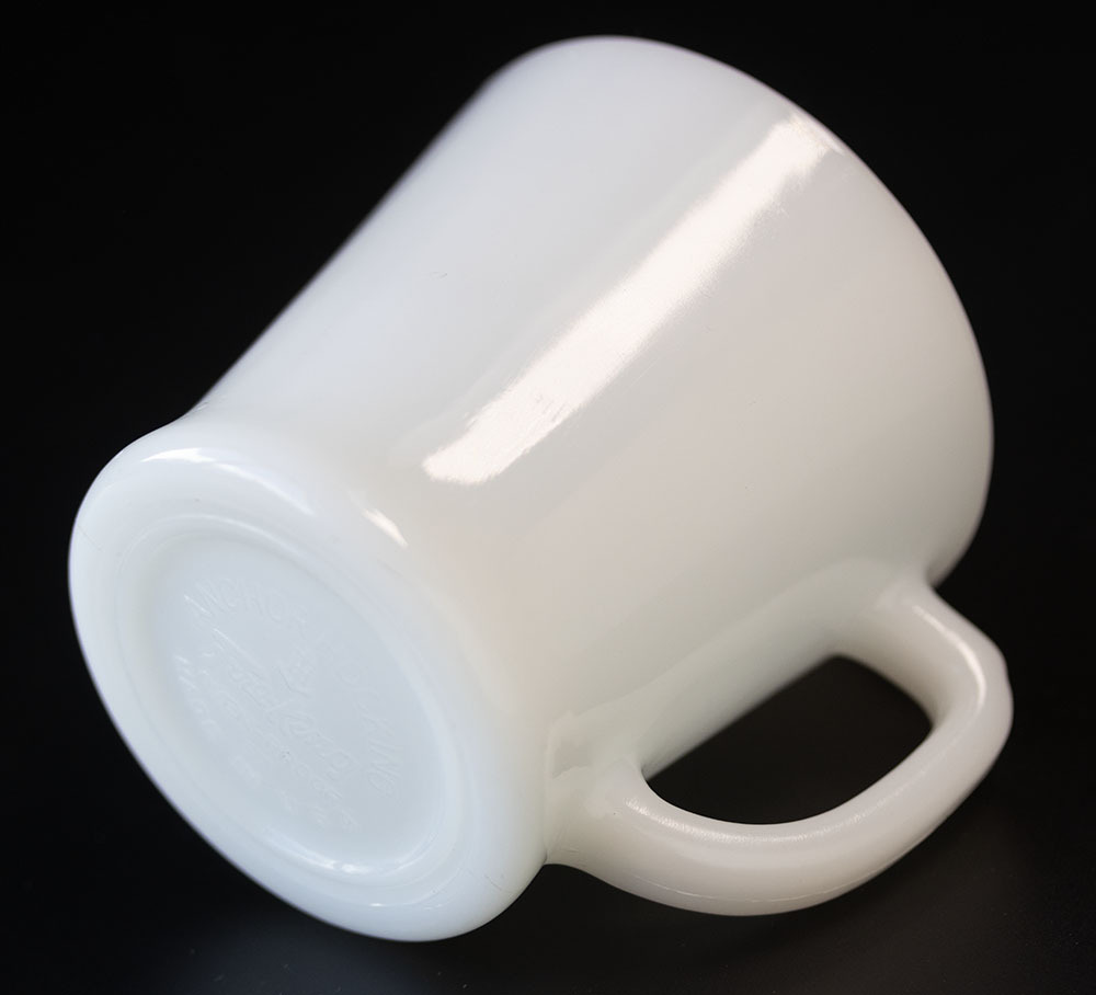 おすすめ！ ファイヤーキング マグ ホワイト Ｄハンドル 1960年代 耐熱 ミルクガラス コーヒー ビンテージ アンティーク アメリカの画像3