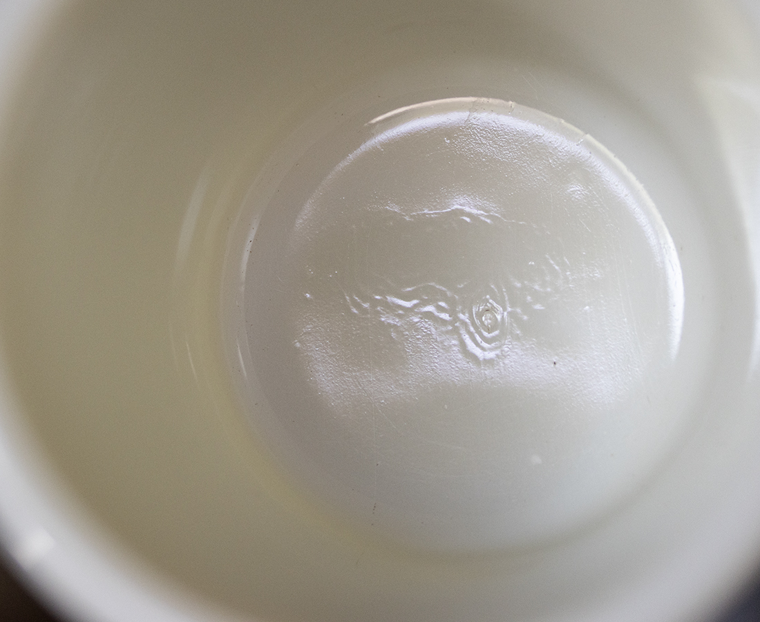 美品！ ファイヤーキング マグ アイボリー フラットボトム 耐熱 ミルクガラス コーヒー ビンテージ ココアマグ カップ アンティーク 