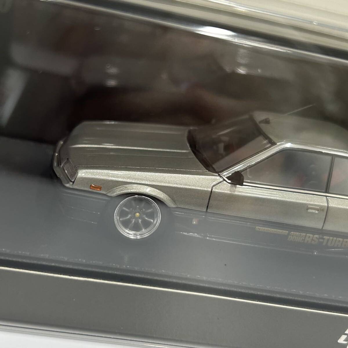 未使用 ignitionmodel イグニッションモデル Nissan SKYLINE 2000 RS-X Turbo-C (R30) SILVER 0129 ミニカー 1/43 日産 スカイラインの画像3