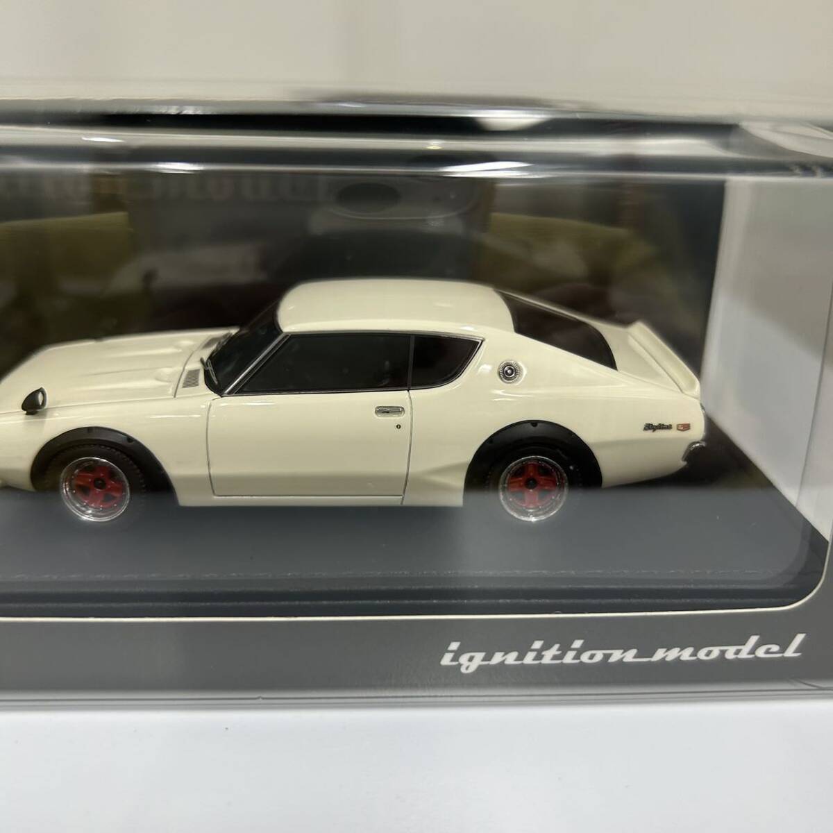 未使用 ignition model NISSAN SKYLINE 2000 GT-R (KPGC110) white 0072 ミニカー 1/43 スカイライン イグニッションモデル の画像2