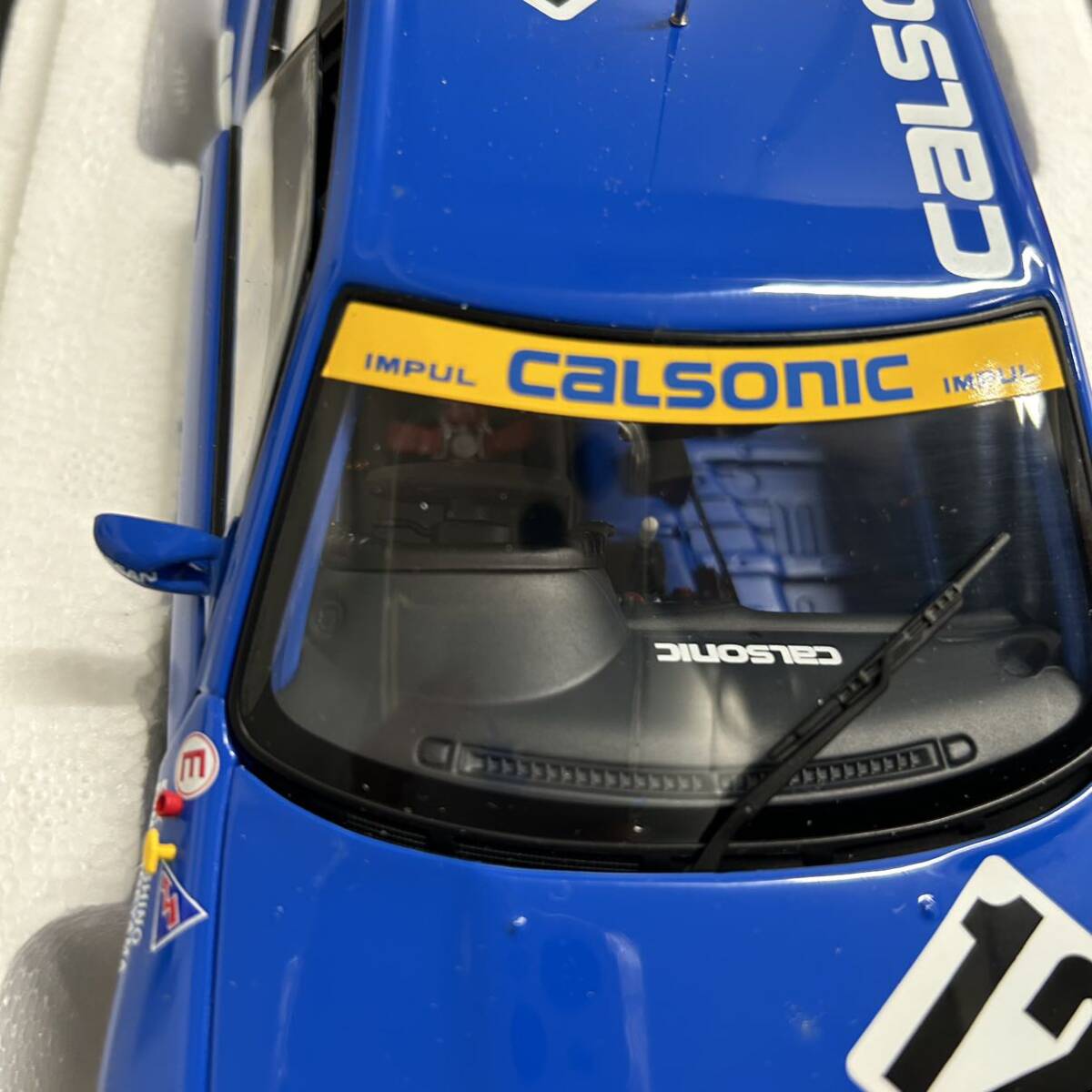 未使用AUTOart NISSAN SKYLINE GT-R (R32) GROUP A 1993 CALSONIC #12 スカイライン　カルソニック ミニカー 1/18 オートアート 