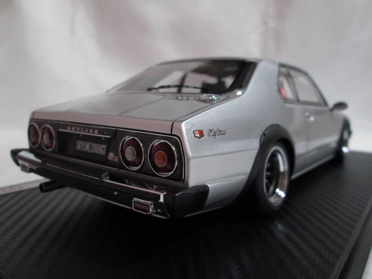 イグニッションモデル　1/18　日産　スカイライン　GT-ES Silver【新品】_画像3