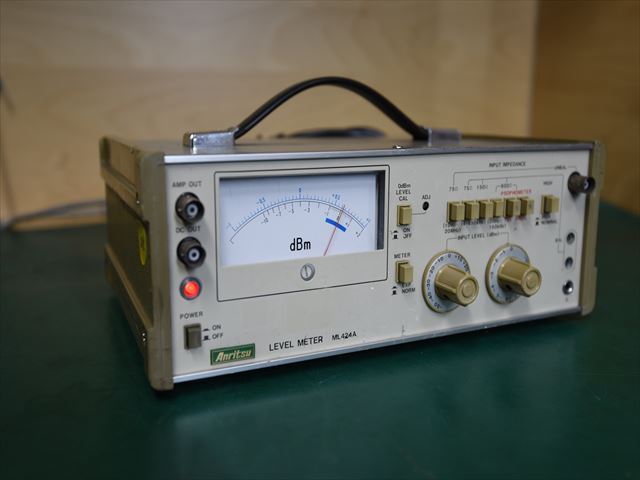 Anritsu アンリツ ML424A Level Meterr レベルメータの画像1