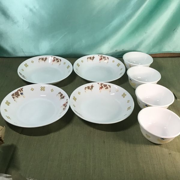 【未使用】コレール iwaki(イワキ） ファミリーブリス　計8枚セット　深皿、多用ボウル　アメリカ製_画像1