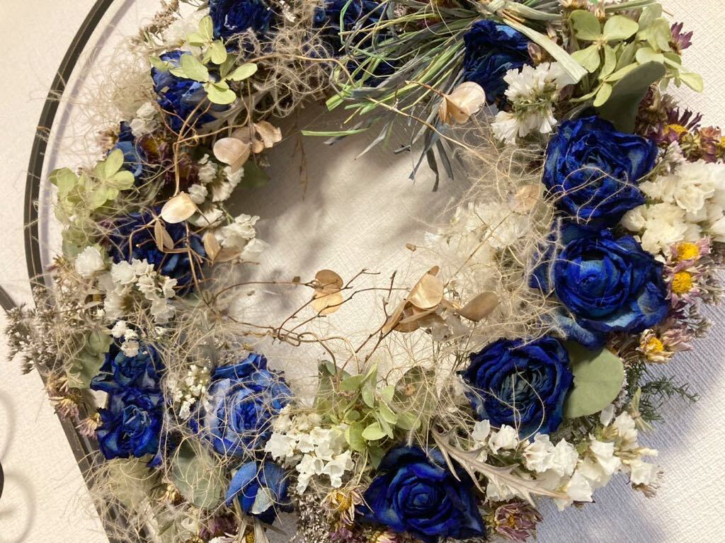 Handmade◆ハンドメイド◆ドライフラワー◆◆◆リース◆壁掛け◆壁飾り◆Blue rose ＊スモークツリー botanical wreath◆30㎝＊＊＊_画像3