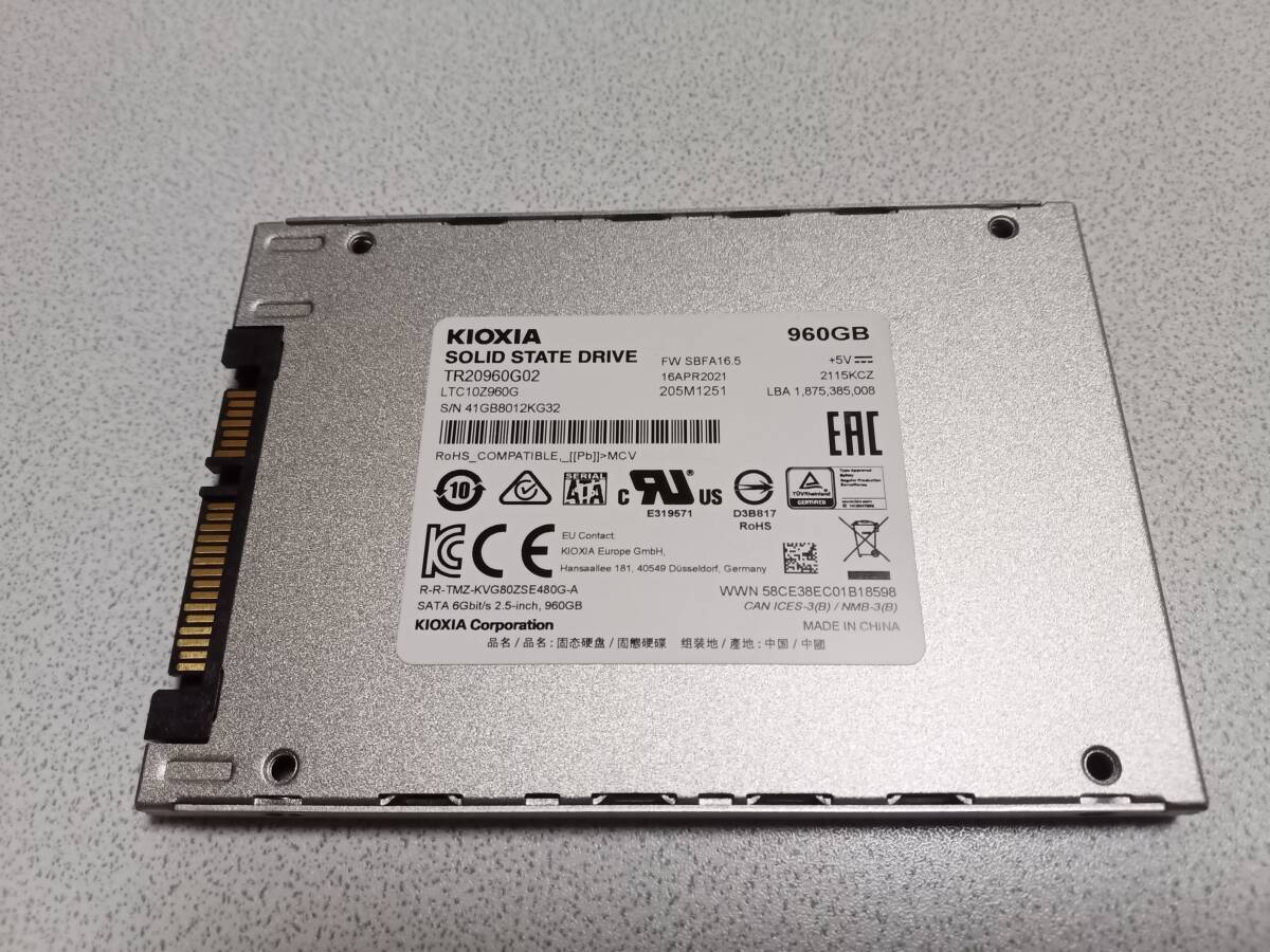 ①KIOXIA EXCERIA SATA SSD960GB 2.5インチ 7㎜（ほぼ新品）の画像4