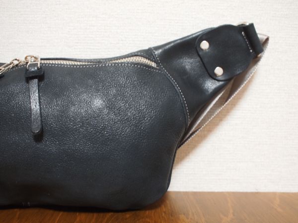  hand made original leather nme shrink bag cow leather * leather body bag DNV 004