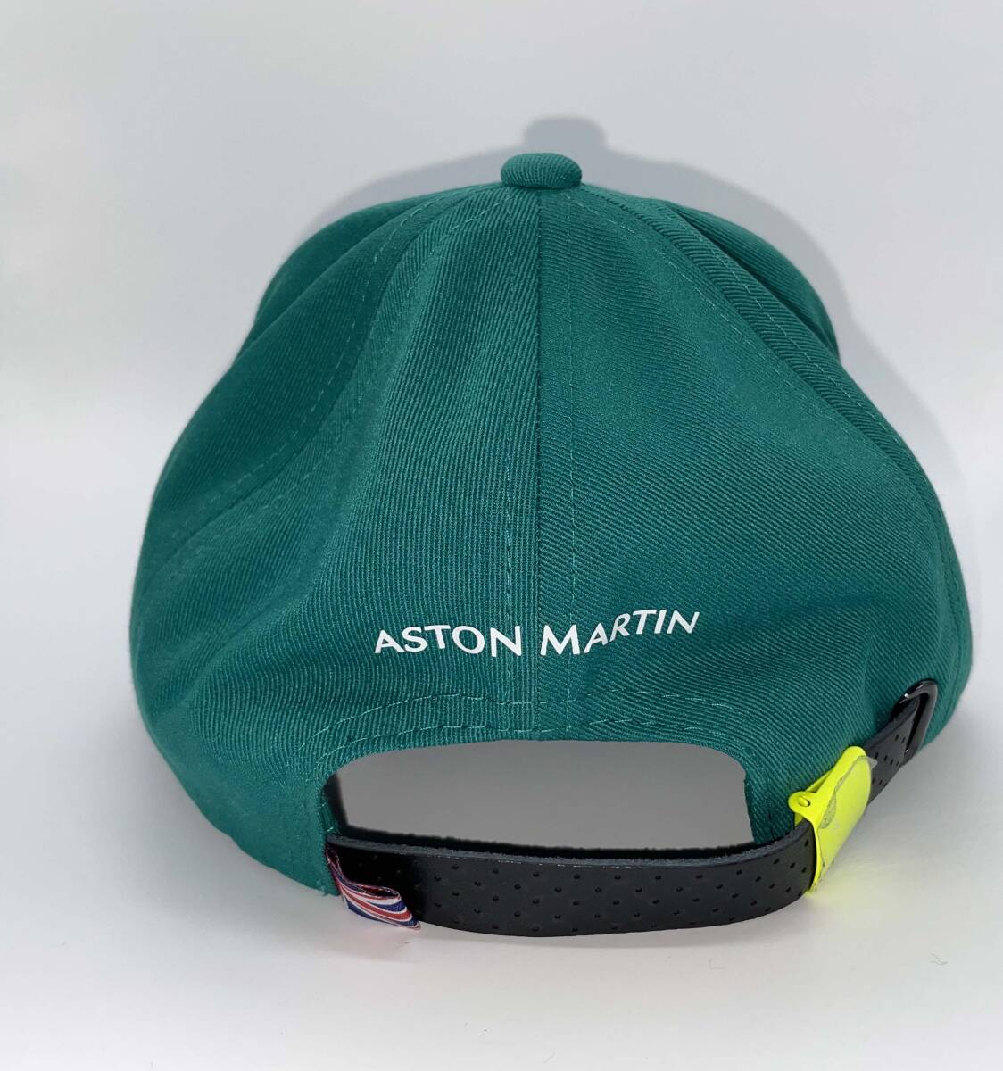 アストンマーティンF1 2022 S・ベッテル 本人用キャップ 非売品 アストンマーティンF1 2022 S・ベッテル 本人用キャップ 非売品