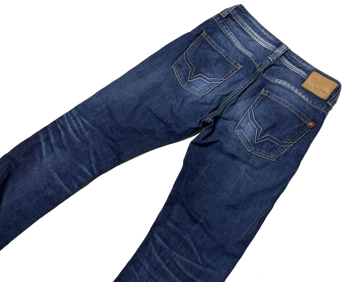 Pepe Jeans レッドブル 支給品　トラベル用デニムパンツ　W30 　ジーンズ　ベッテル リカルド ウェバー F1_画像2