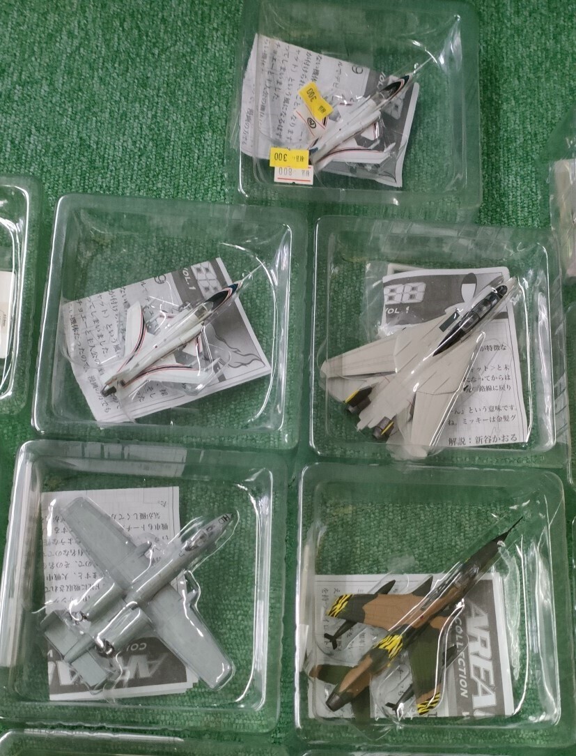 激レア 1/144 エリア88 23種類 シークレット多数 F-20 F-14 X-29 A-10 戦闘機 新谷かおる RIZCO カフェレオ エフトイズ 半完成品 未組立