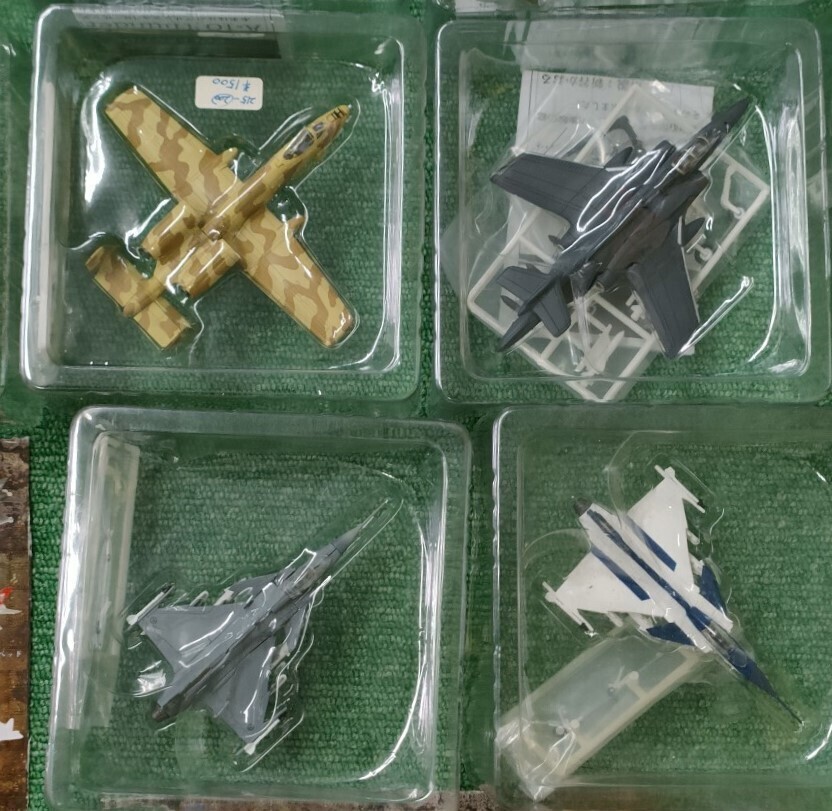 激レア 1/144 エリア88 23種類 シークレット多数 F-20 F-14 X-29 A-10 戦闘機 新谷かおる RIZCO カフェレオ エフトイズ 半完成品 未組立_画像4