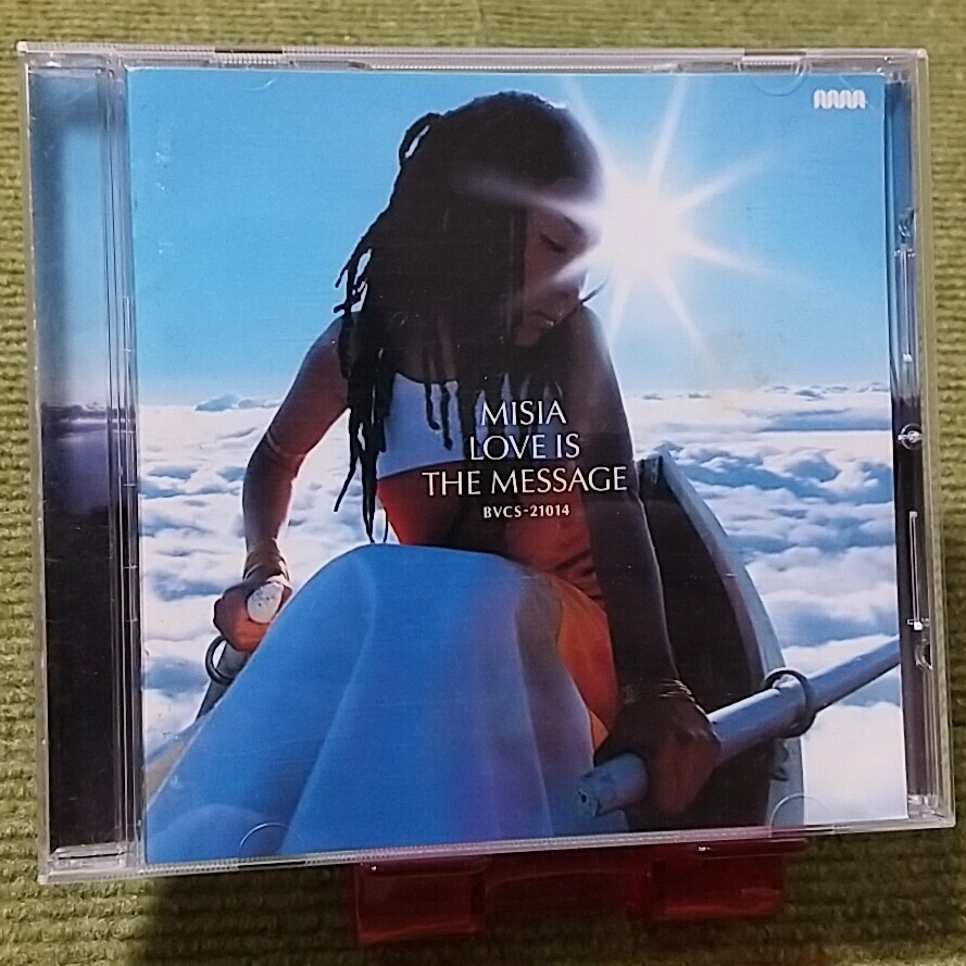 【名盤！】MISIA LOVE IS THE MESSAGE CDアルバム BELIEVE It's just love 忘れない日々 愛しい人 Sweet pain ミーシャ best ベスト_画像2