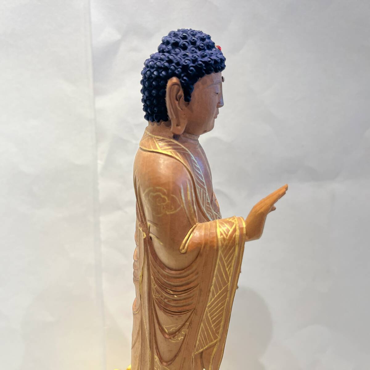 柘植 六角台座 後背無し 木彫り 仏像 【中古】 柘植 六角台座 後背無し 木彫り 仏像 【中古】