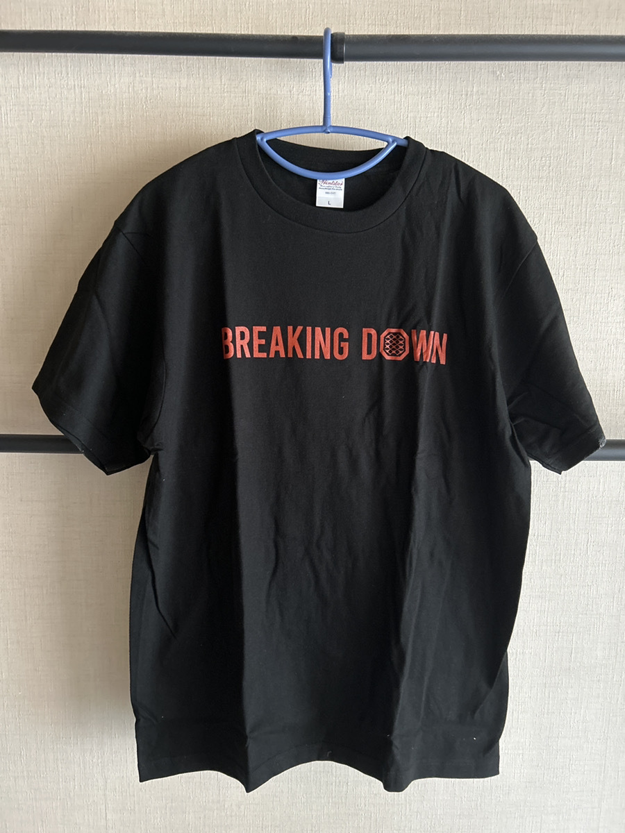 限定品 BreakingDown BD ブレイキングダウン 来場者限定グッズ Tシャツ+＠ 朝倉未来 格闘技_撮影のために出しました