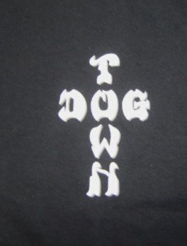 セール15% ドッグタウン Cross Logo Venies バックプリント クロスロゴ ベニス Tシャツ 半袖 黒 M DT05 米国製 インポート メンズ 人気_画像5