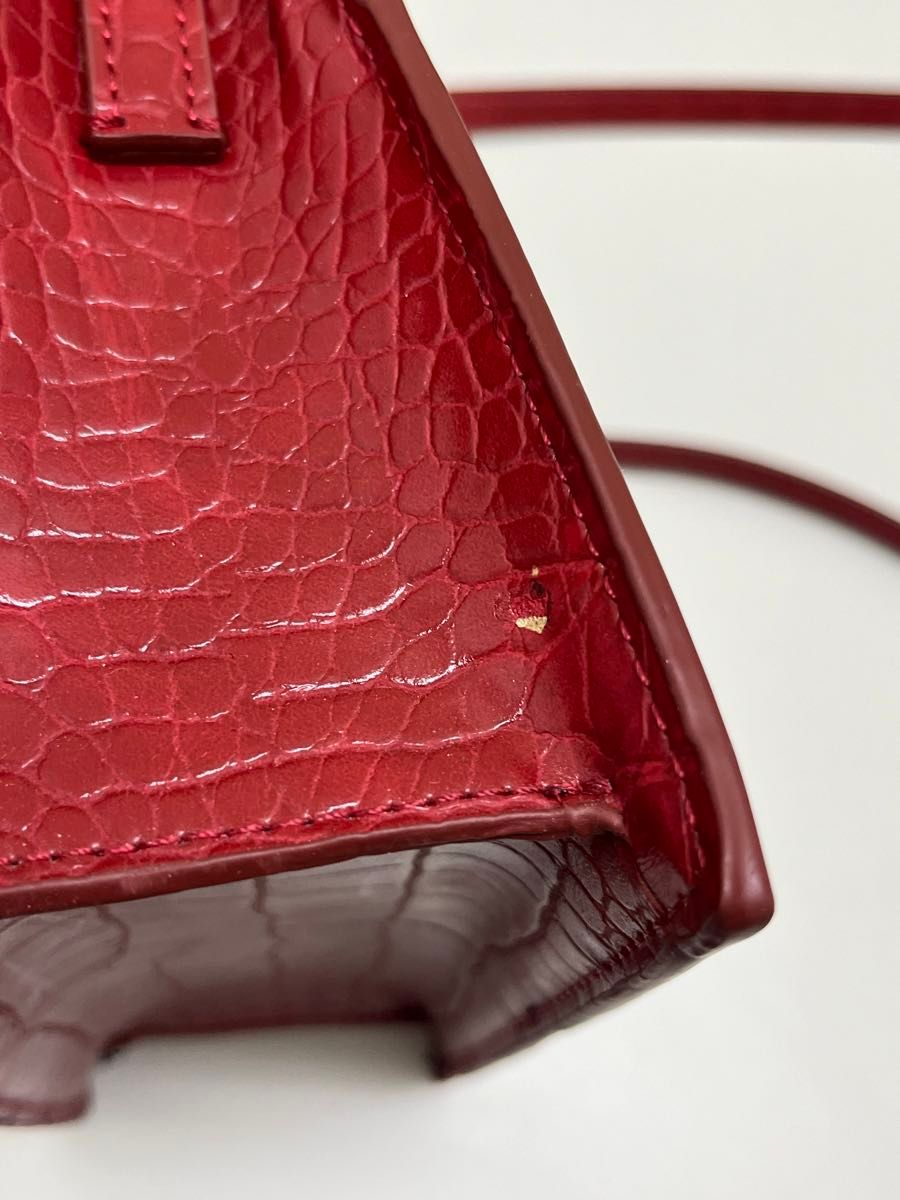 新品 ZARA クロコダイルエンボスシティバッグ レッド|Yahoo 新品 ZARA クロコダイルエンボスシティバッグ レッド|Yahoo
