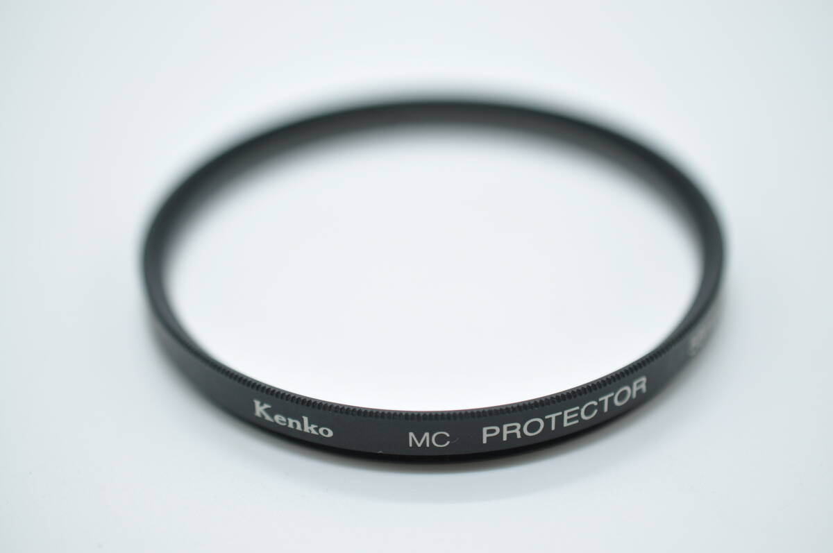 中古品★Kenko ケンコー MC PROTECTOR カメラ用 レンズフィルター 58mm ★0424-39_画像1