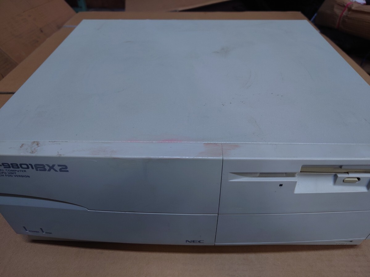 ＮＥＣ PC9801BX2/U7 本体のみ 通電のみ確認済 ジャンク扱い ＨＤＤなしの画像2