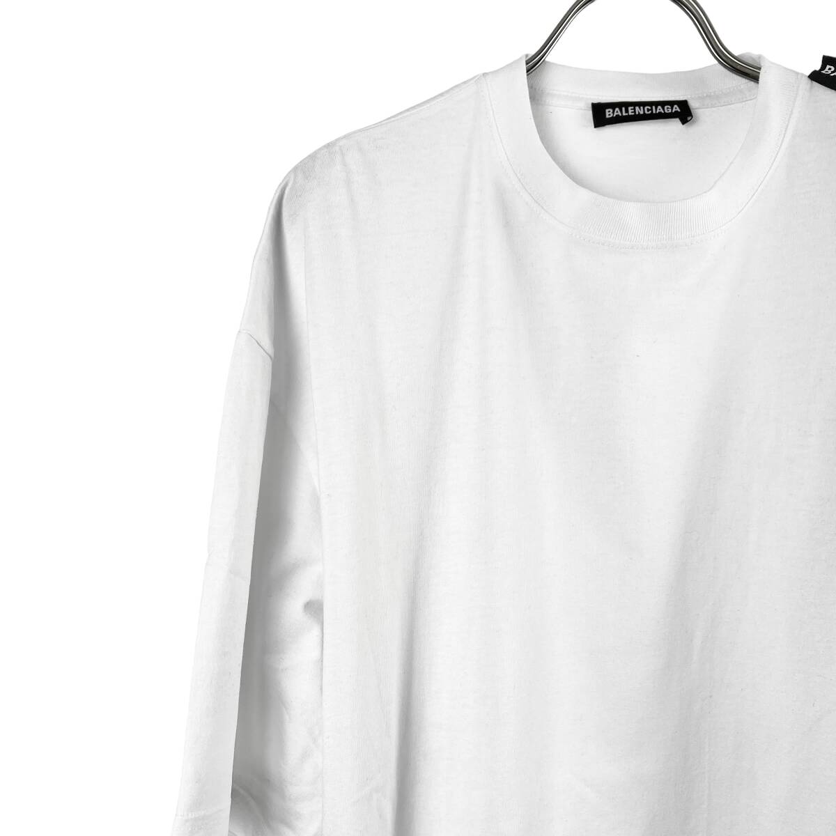 Balenciaga(バレンシアガ) Shoulder Logo Tag T Shirt (white Balenciaga(バレンシアガ) Shoulder Logo Tag T Shirt (white