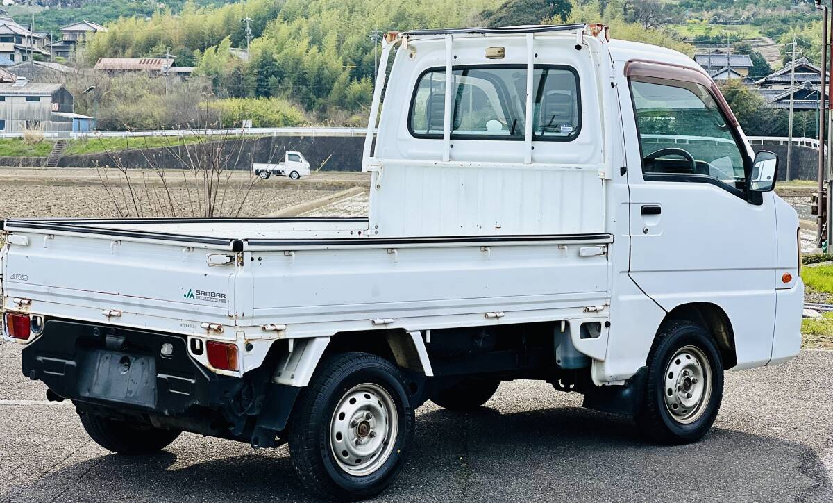 H16年/LE-TT2/スバルサンバートラック/4WD/5速マニュアル/車検令和8年4月まで/パワステエアコン付き/走行距離 /タイミングベルト交換の画像3