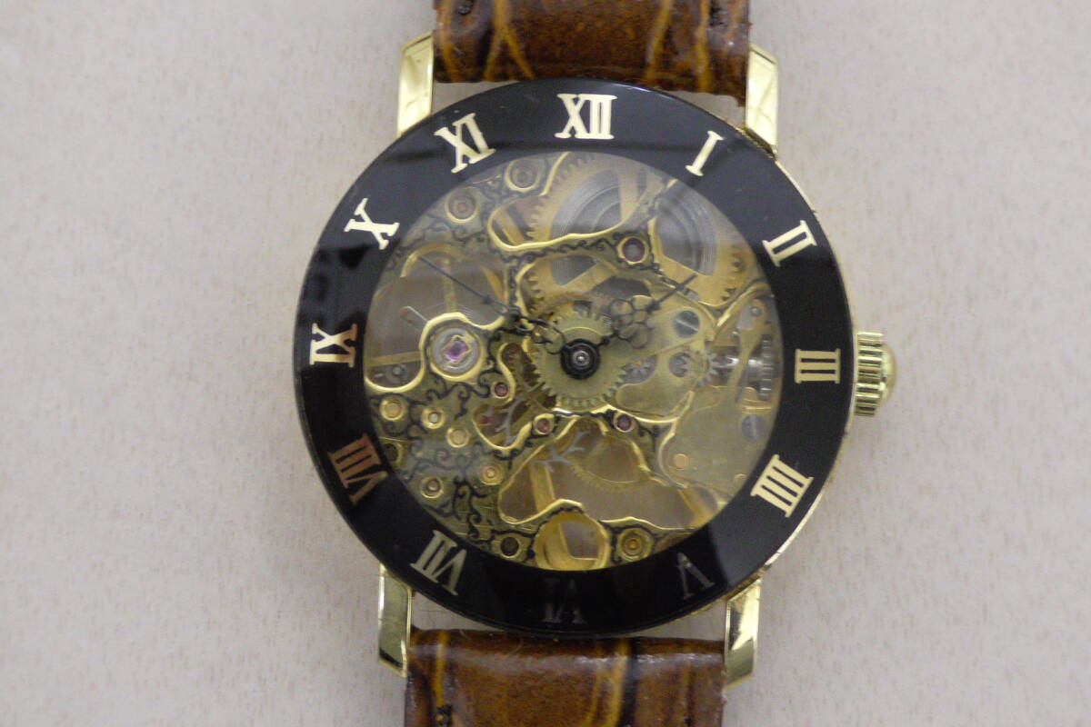 未使用 送料無料 両面スケルトン 手巻き メンズ 腕時計の画像1