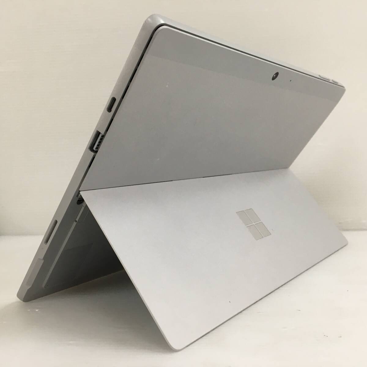 ☆【SIMフリー 12.3インチ】Microsoft Surface Pro 7+ model:1961『Corei5(1135G7)/2.4Ghz/RAM:8GB/SSD:256GB』Wi-Fi Win10 動作品※難ありの画像2