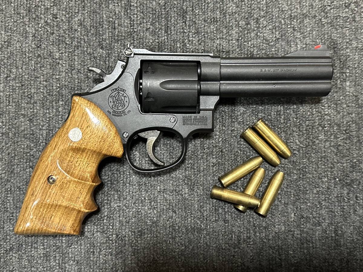 美品 未発火 木製グリップ 付 マルシン S&W M586? リボルバー モデルガン 管理13の画像1