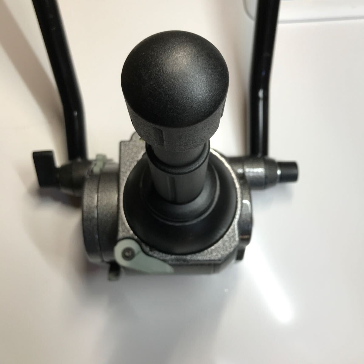 Yahoo!オークション - GITZO G1380 雲台(動作品)(超美品)(パーン Yahoo!オークション - GITZO G1380 雲台(動作品)(超美品)(パーン