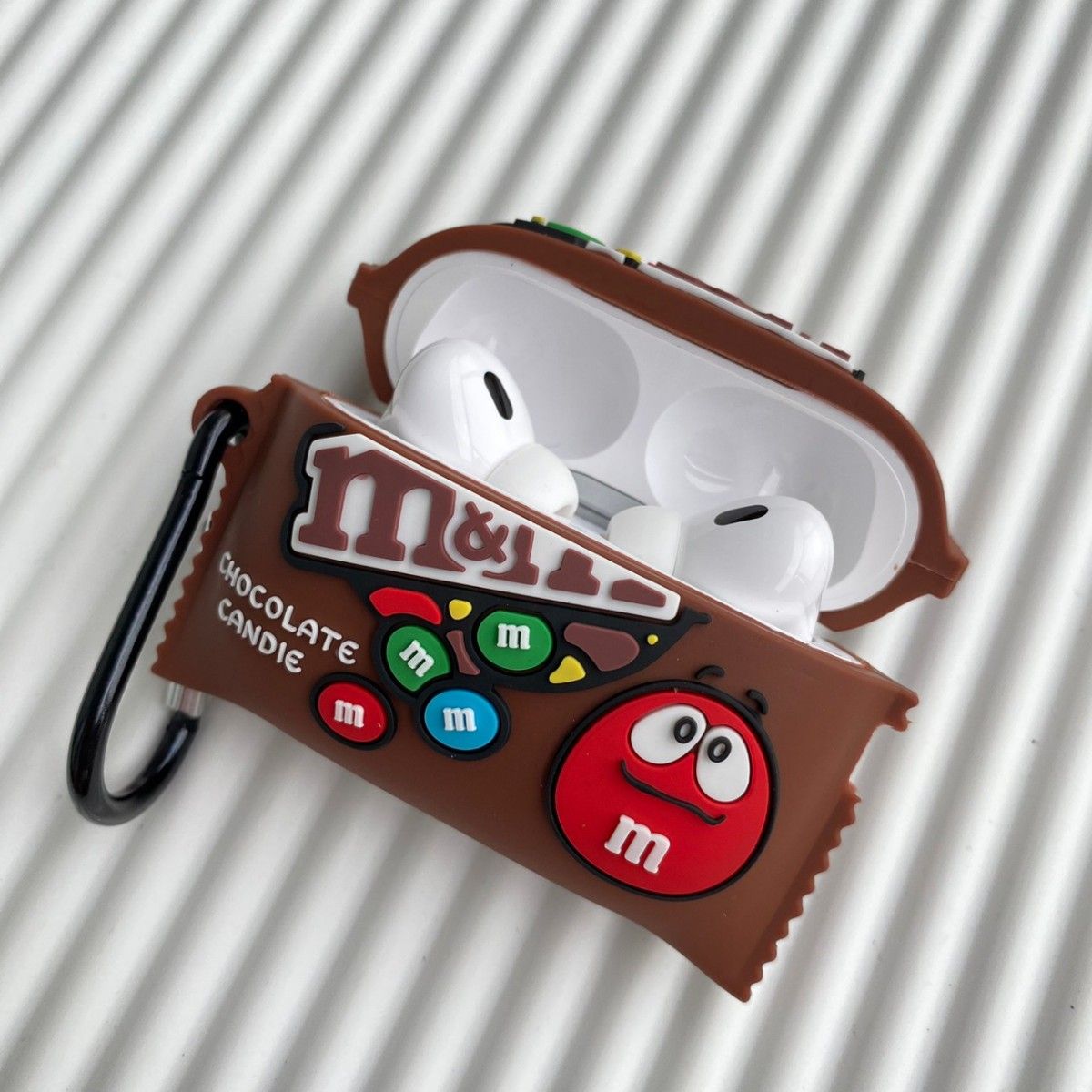 AirPods Pro 2  ケースカバー エムアンドエムズ m&m's チョコ