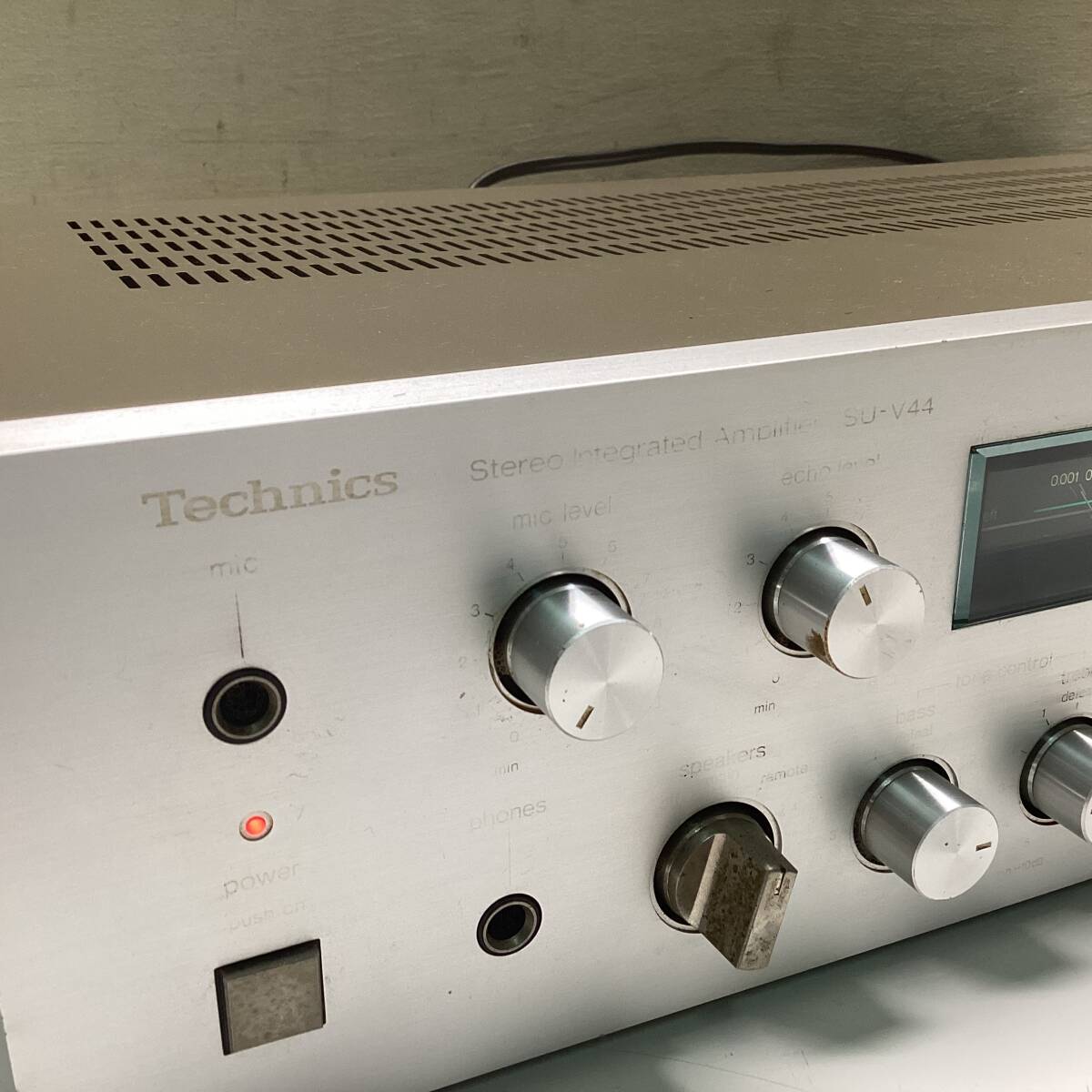 Technics テクニクス SU-V44 プリメインアンプ 　通電OK　現状　ジャンク_画像2