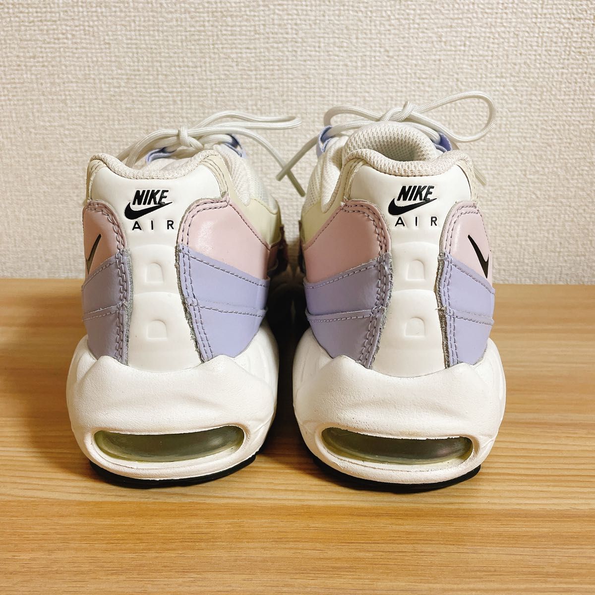 新品未使用品　NIKE WMNS AIR MAX 95 GHOSTPASTEL  ナイキ スニーカー  シューズ 靴　限定品