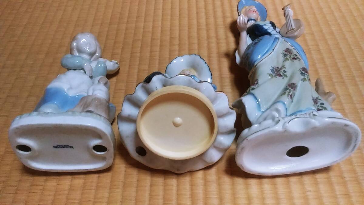 BELLWOOD 陶器人形 西洋女性3と バンビ&ワンちゃん　置物　オブジェ_画像8