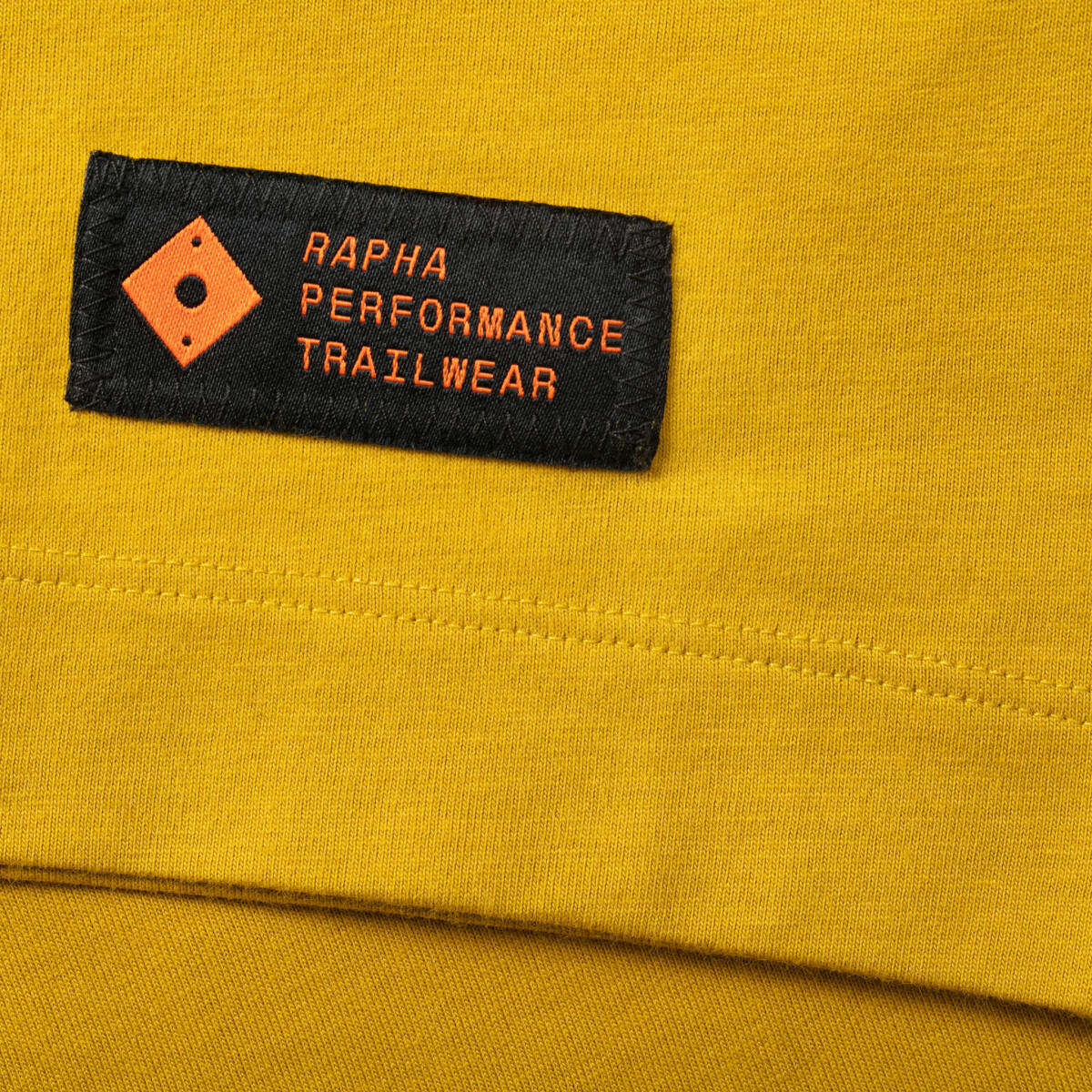 新品 Rapha Trail T-Shirt Mサイズ ゴールド ラファ メンズ トレイル Tシャツ ショートスリーブ 半袖 オーガニックコットン製_画像7