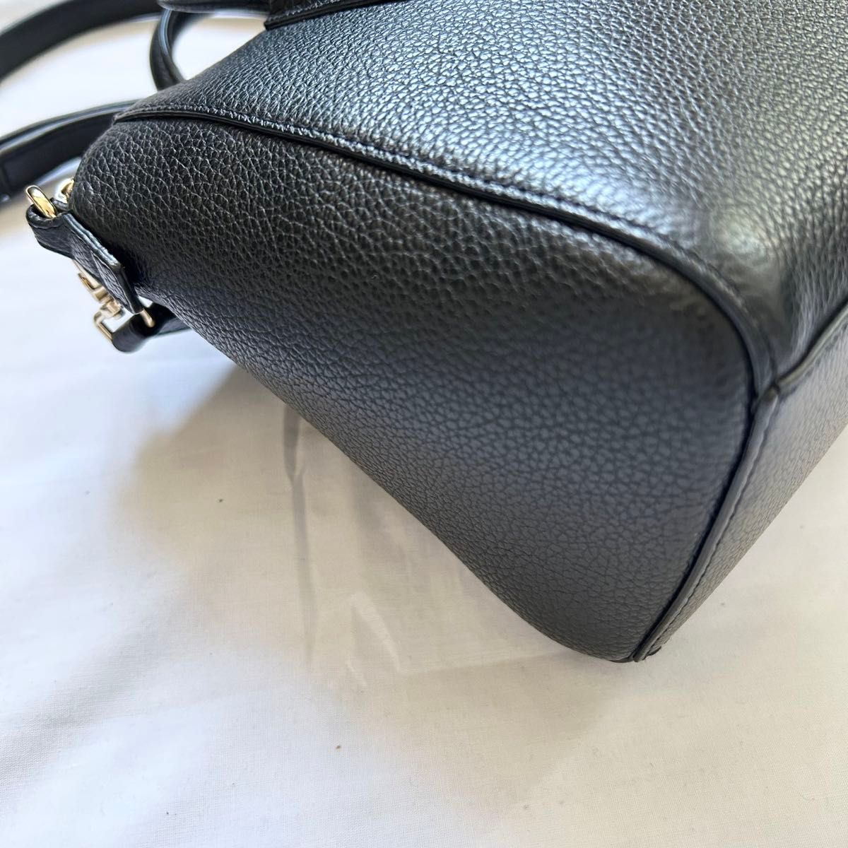 極美品 2way FURLA ショルダーバッグ ハンドバッグ 本革 極美品 2way FURLA ショルダーバッグ ハンドバッグ 本革