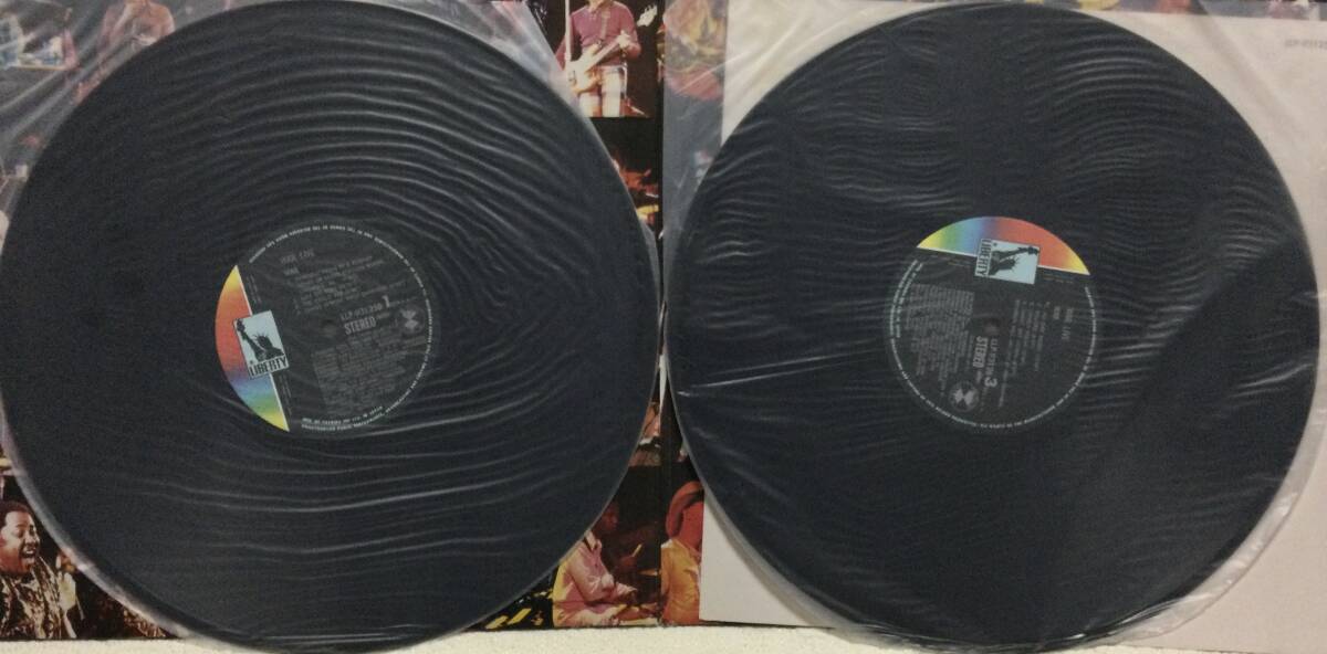 ●LPレコード【ブラックファンク名盤】『WAR ウォー/ライブ！』＜2枚組＞シール貼り付帯　オリジナル初回盤見開きジャケ　美品_画像5
