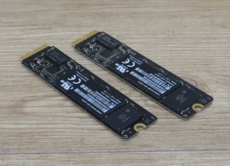 ★≪中古品≫MacBook等 SSD 128G SD6PQ4M-128G 2枚[t24041521]の画像1