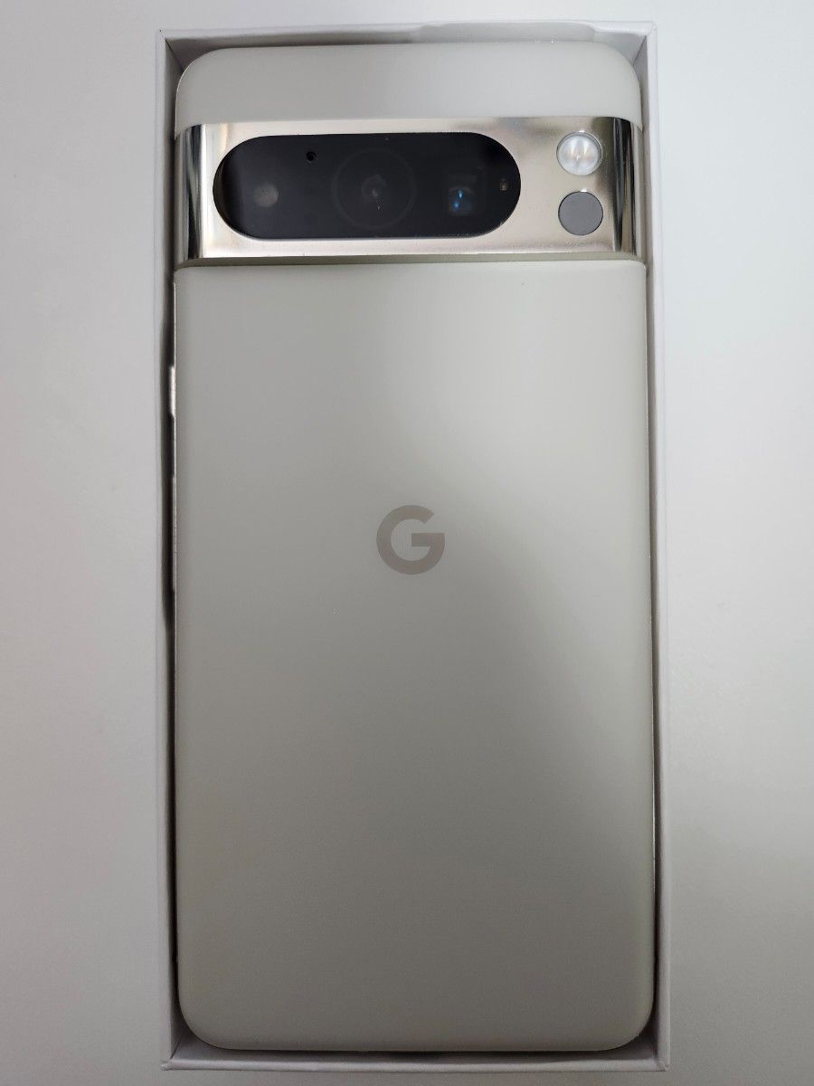 Google Pixel8 Pro Porcelain 128GB(付属品あり)(中古ケース付き)