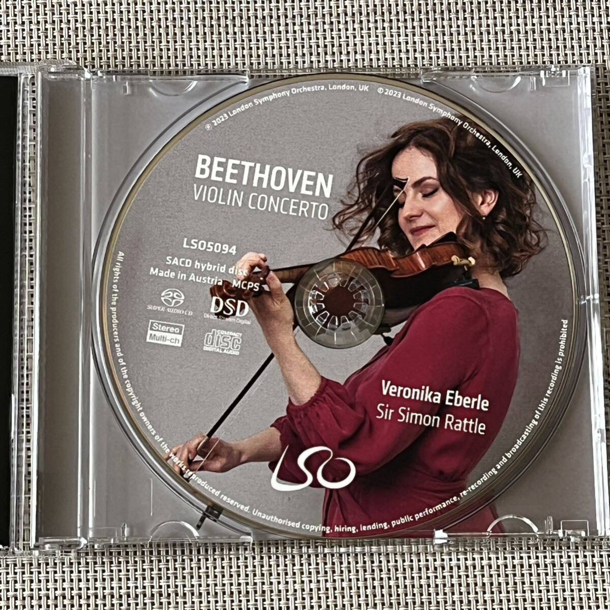 [国内盤SACDハイブリッド]ベートーヴェン ヴァイオリン協奏曲 ヴェロニカ・エーベルレ／サイモン・ラトルの画像7