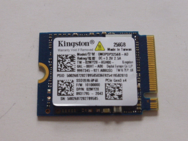 Kingston SSD M.2 NVMe Type2230 Gen 3x4 256GB 電源投入回数416回 使用時間235時間 正常100% OM3PDP3256B-AD 中古品ですの画像1
