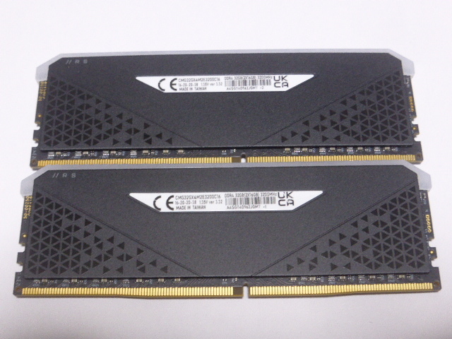  memory desk top memory CORSAIR VENGEANCE RGB RS DDR4-3200 PC4-25600 16GBx2 sheets total 32GB CMG32GX4M2E3200C16 start-up has confirmed. 