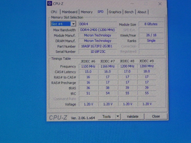 メモリ サーバーパソコン用 Micron DDR4-2400 (PC4-19200) ECC Registered 8GBx4枚 合計32GB 起動確認済です MTA18ASF1G72PZ-2G3B1QI②の画像8
